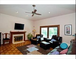 5th image of 755 Castlewood Ln