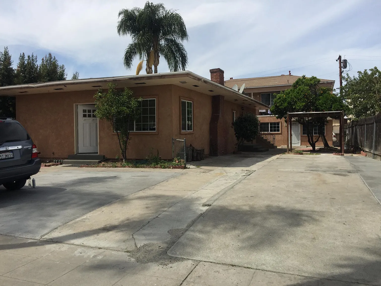 3 bed, 1250 sqft, $4,000 — Photo 1