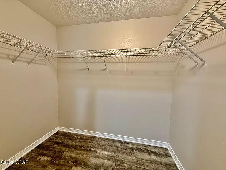 232 Summerwood Dr — Photo 10