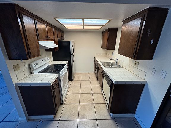 5th image of 6105 Morgan Pl APT 2