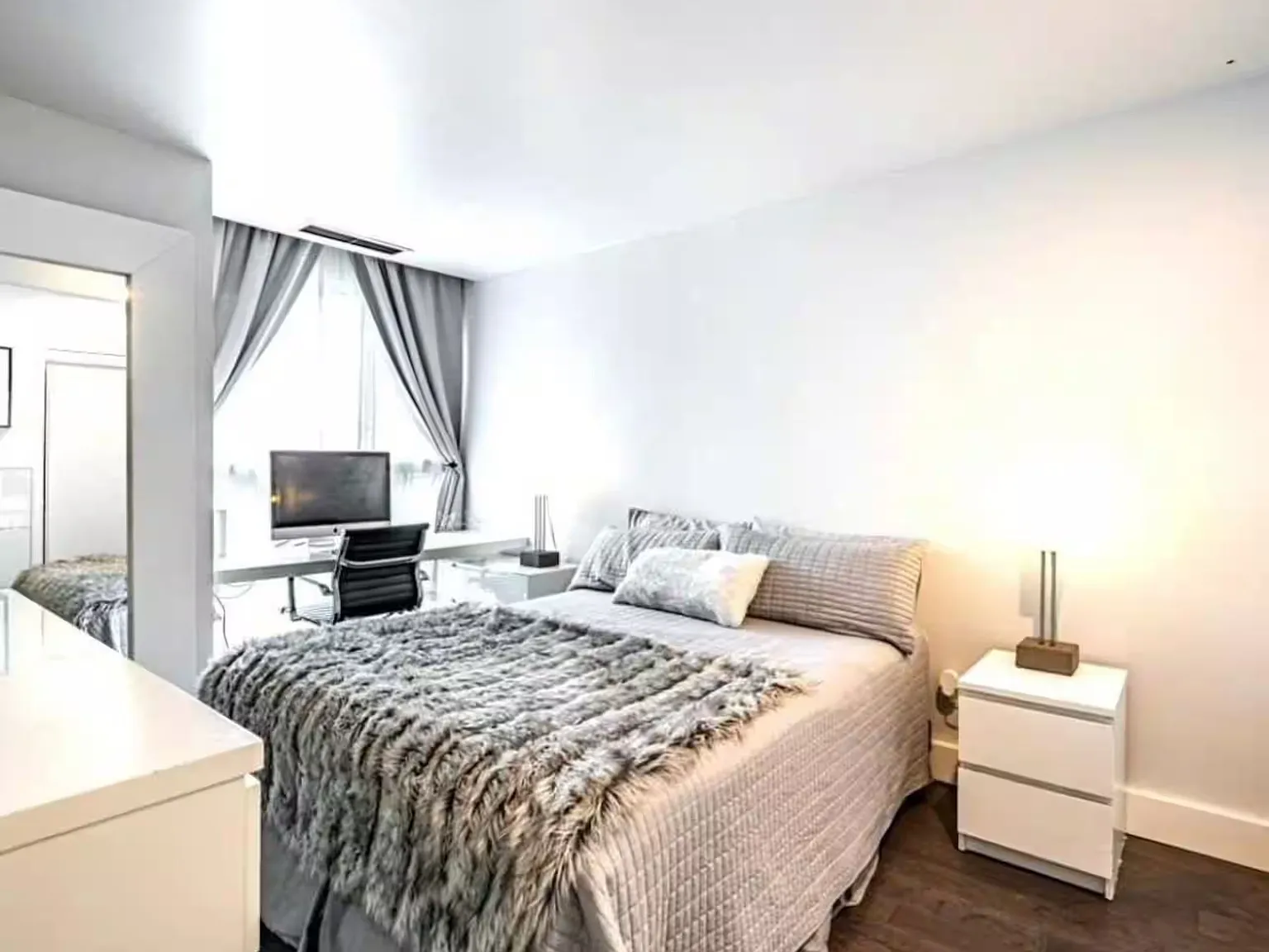 1 bed, $2,800 — Photo 4