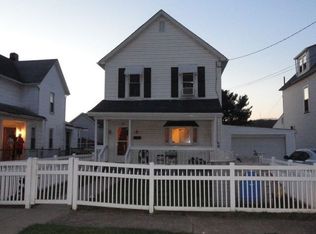 521 Florida Ave, Chester, WV 26034