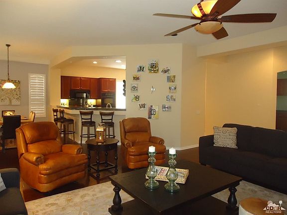 5th image of 43541 E Parkway Esplanade