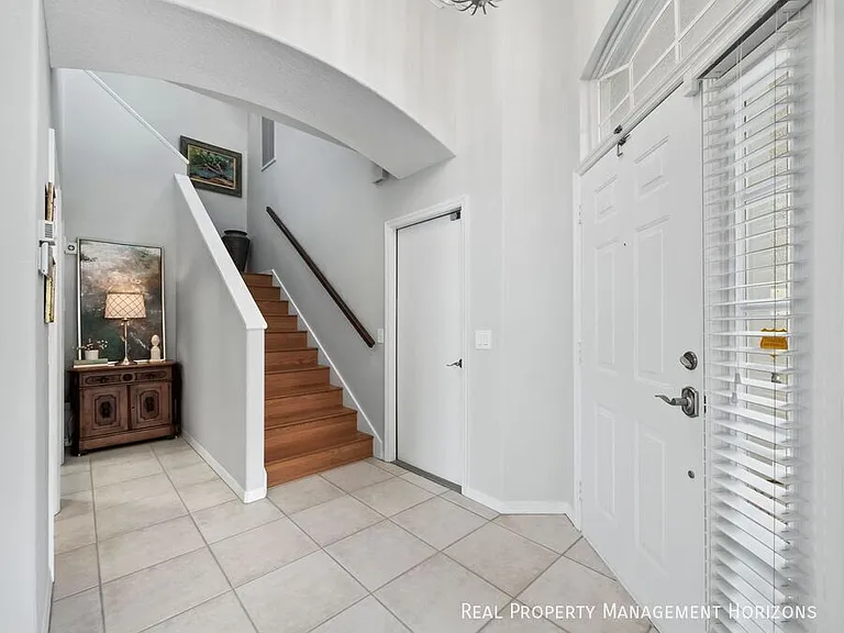 8737 Pebble Creek Ln — Photo 4