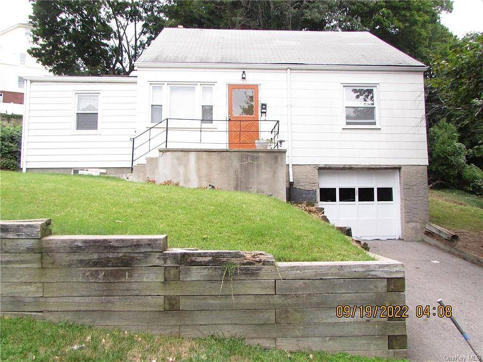1st image of 97 Portland Pl