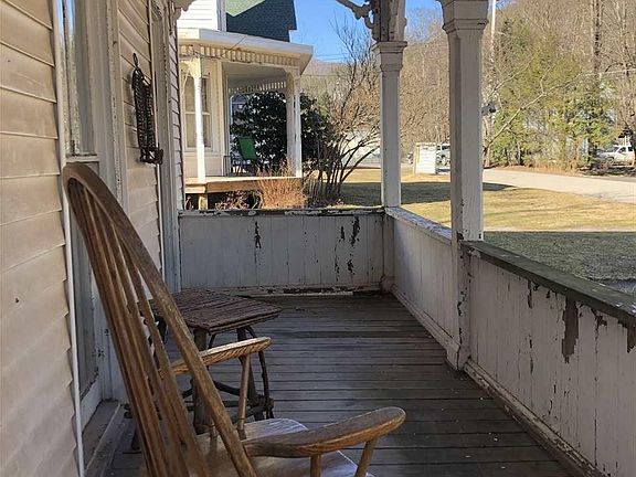 3rd image of 23 Church St
