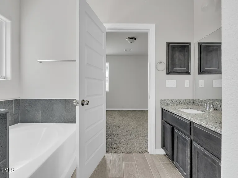 12260 Desert Wolf Ave — Photo 13
