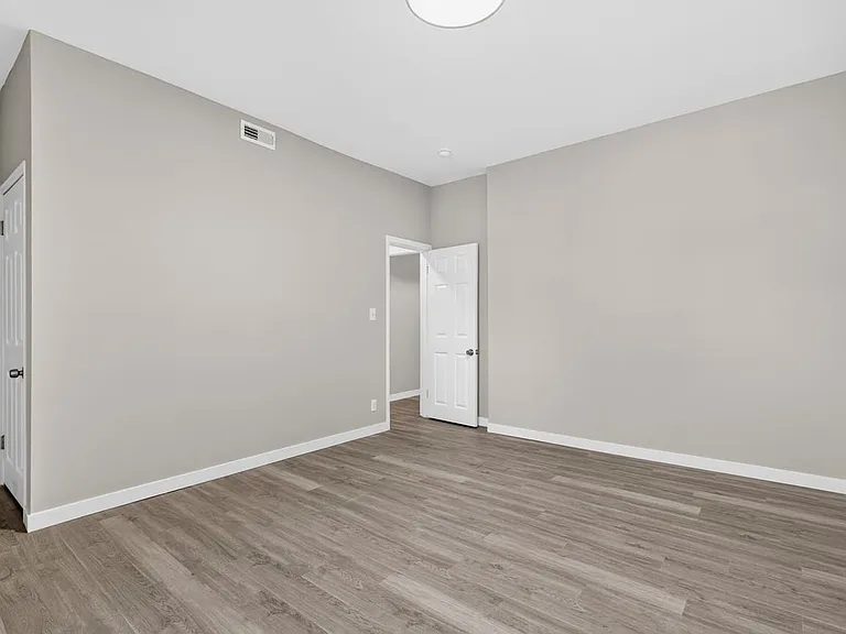 3223 Minnesota Ave #2F — Photo 14