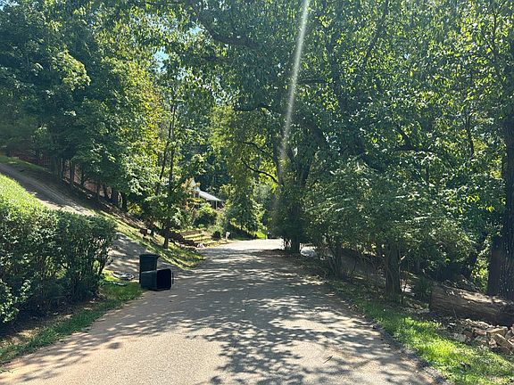 4th image of 66 Marne Dr
