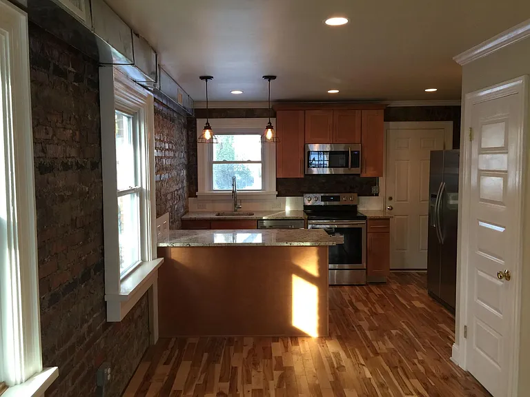 1234 Wallace St — Photo 13