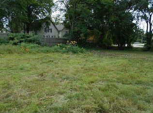 25 Columbia St, South Kingstown, RI 02879