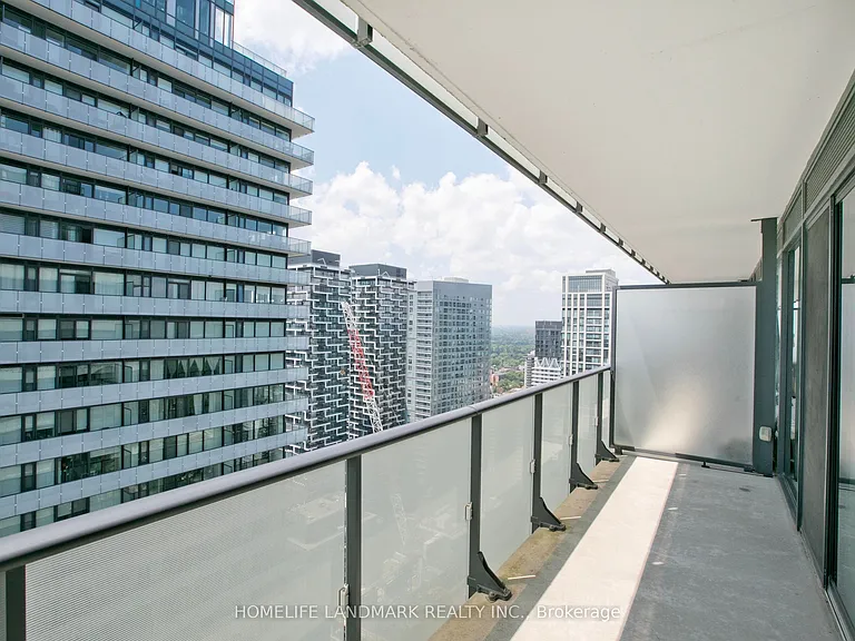 185 Roehampton Ave #3312 — Photo 21
