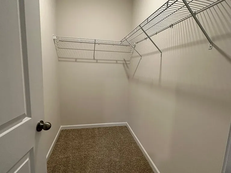 10008 Hemingway Pl — Photo 17