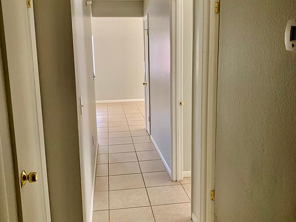 3rd image of 1676 Crystal Park Cir