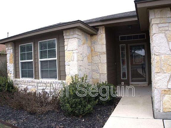 2nd image of 111 Hoya Ln
