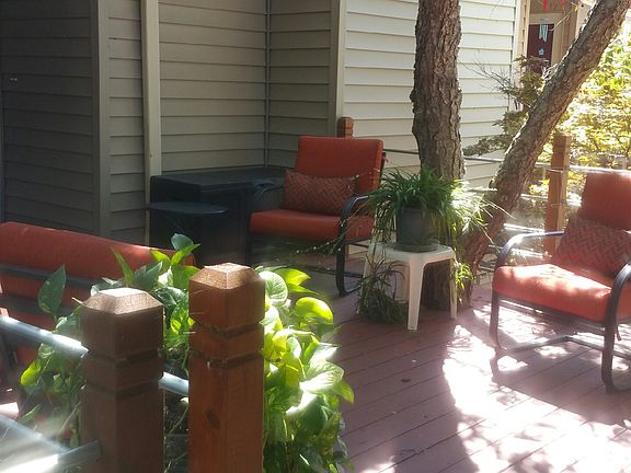 2nd image of 705 Villa Vista Dr