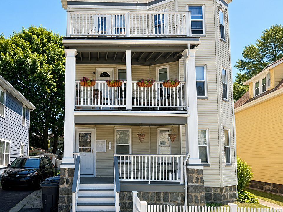 1st image of 9 McKone St #2