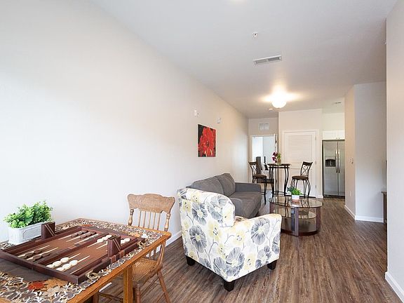 4th image of 3554 Austin Davis Ave #101