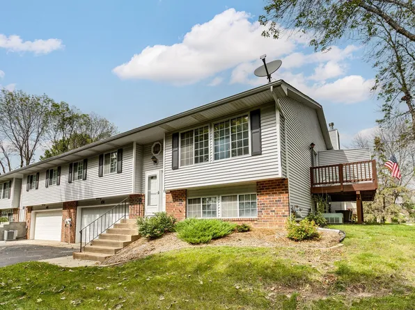 4402 Clover Ln, Eagan, MN 55122