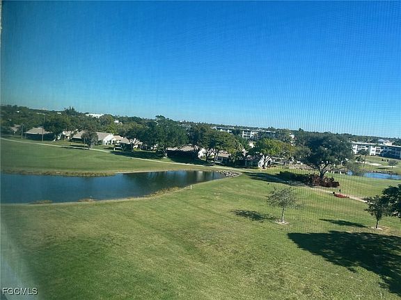 5th image of 7406 Lake Breeze Dr APT 613