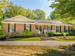 308 Crestmont Ave SW, Hartville, OH 44632