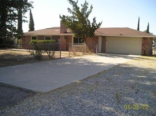 15183 El Cariso Rd, Victorville, CA 92392