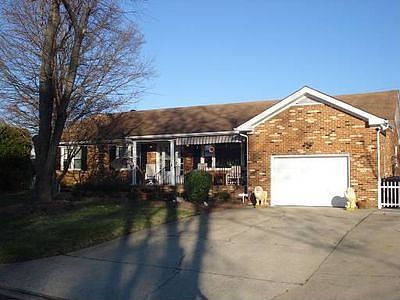 1st image of 616 Pleasant Hall Dr