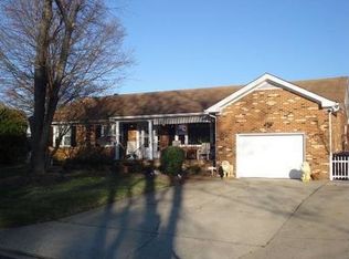 616 Pleasant Hall Dr, Virginia Beach, VA 23464