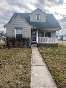 8292 Meadow Ave, Warren, MI, 48089