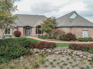 4384 Ravine Ridge Ct, Colgate, WI 53017