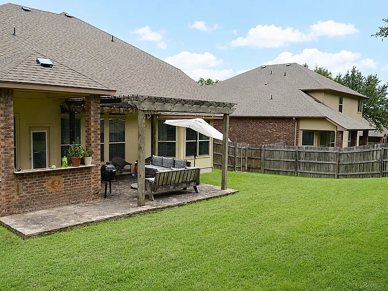 5407 Sulfur Spring Dr — Photo 37