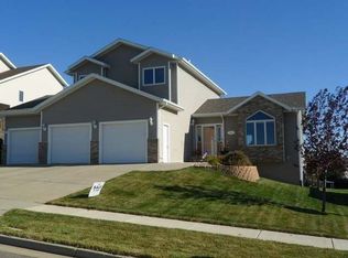 3701 Dominion St, Bismarck, ND 58503