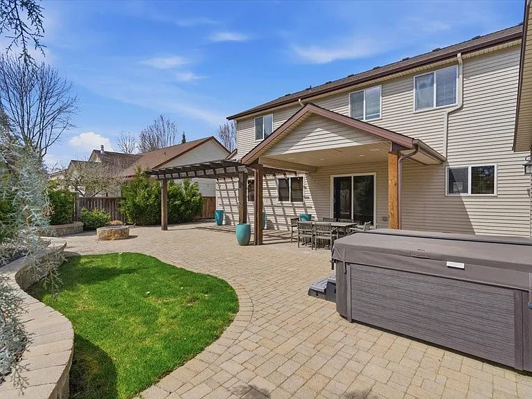 621 E Round Up Cir — Photo 9