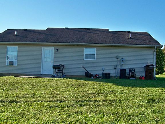 5th image of 328 Mary Branch Dr