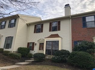 26 Woodward Ln, Basking Ridge, NJ 07920