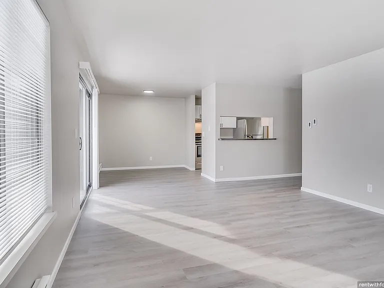 The Edge Community - 100 W. Walnut St. — Photo 32