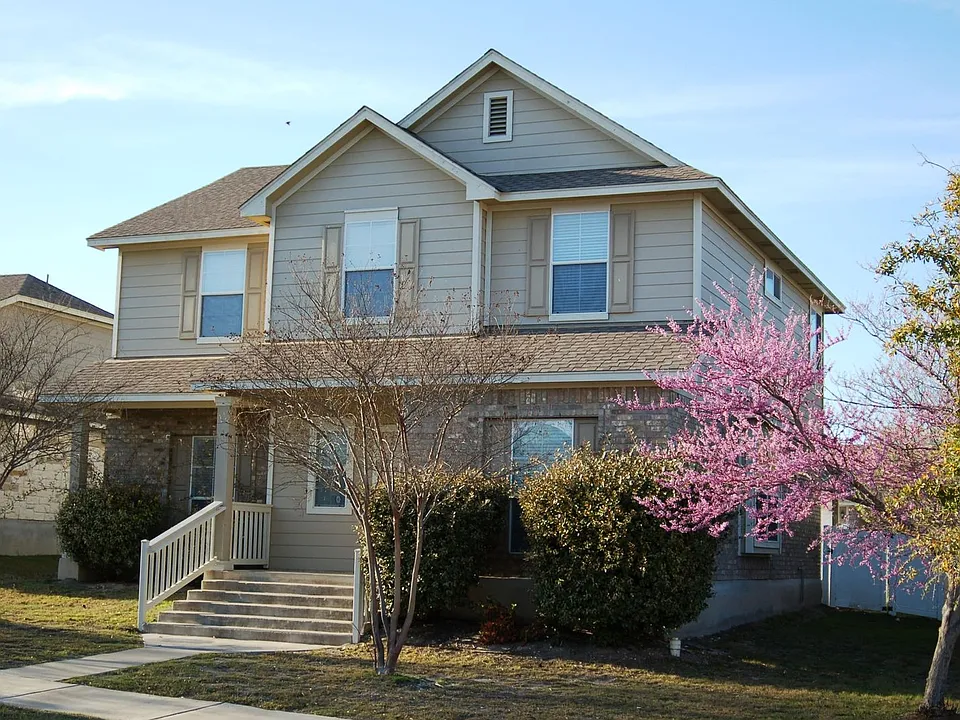 408 Yucca House Dr