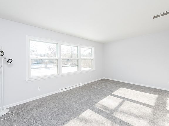 5th image of 10454 W Bairstow Ave