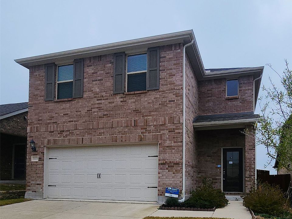 1st image of 3111 Yellow Pine Dr