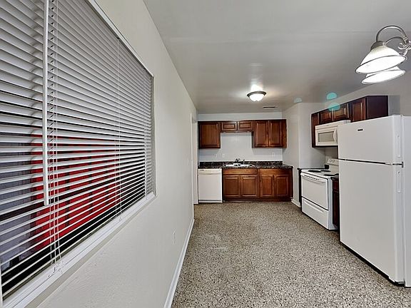 3rd image of 4369 Royal Ivey Gardens Ct
