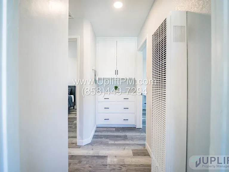 4237 Swift Ave — Photo 29