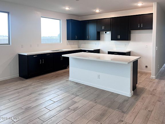 3rd image of 15704 W CAMDEN Avenue