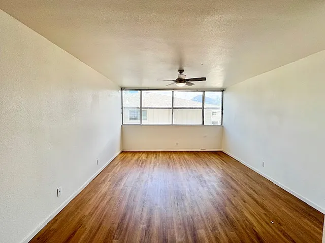 Building Photo - 46-232 Kahuhipa St #C206