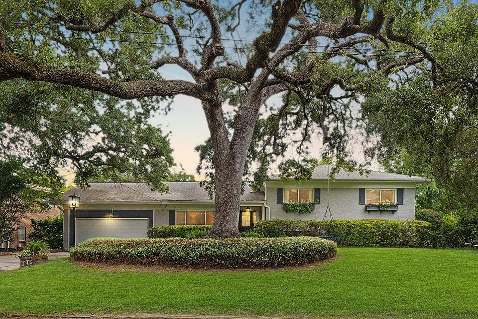1st image of 345 Confederate Cir