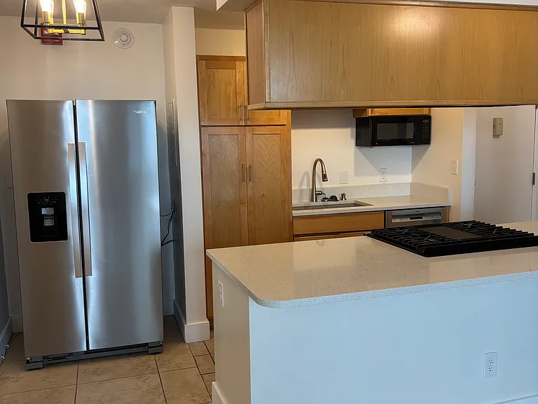 600 E 8th St #5D — Photo 6