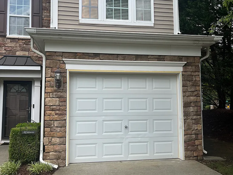 8604 Redcrest Pl — Photo 15