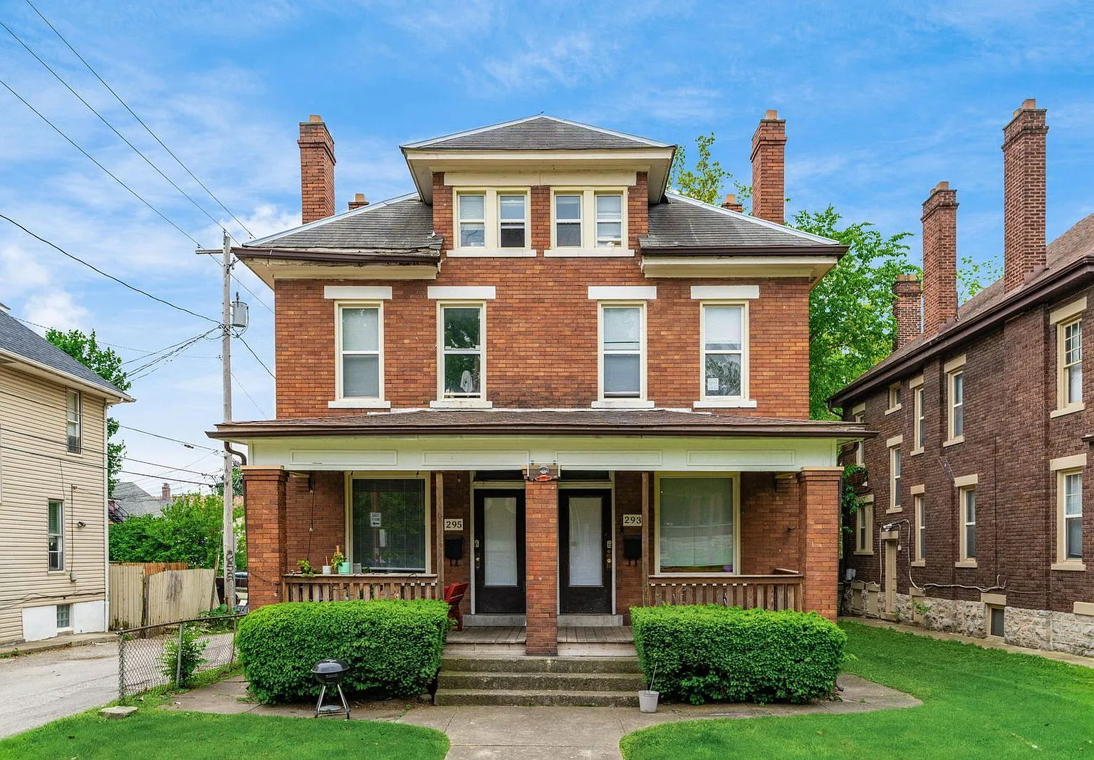 3 bed, 1.0 bath, $1,350 — Photo 1