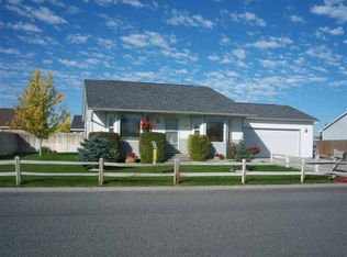 1107 W 5th St, Filer, ID 83328