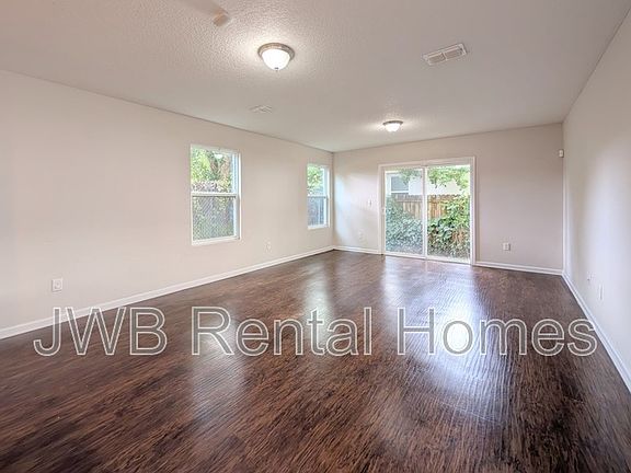 5th image of 8950 Dandy Ave