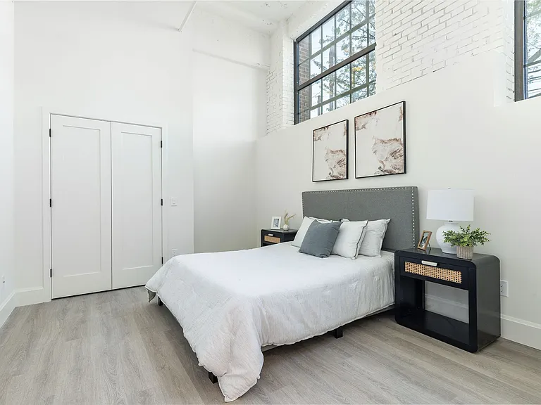 3003 Glenwood — Photo 31